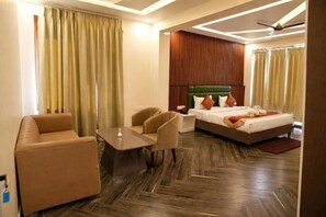 Family Suite, City View - Tulsi Resort (Gorakhpur)
