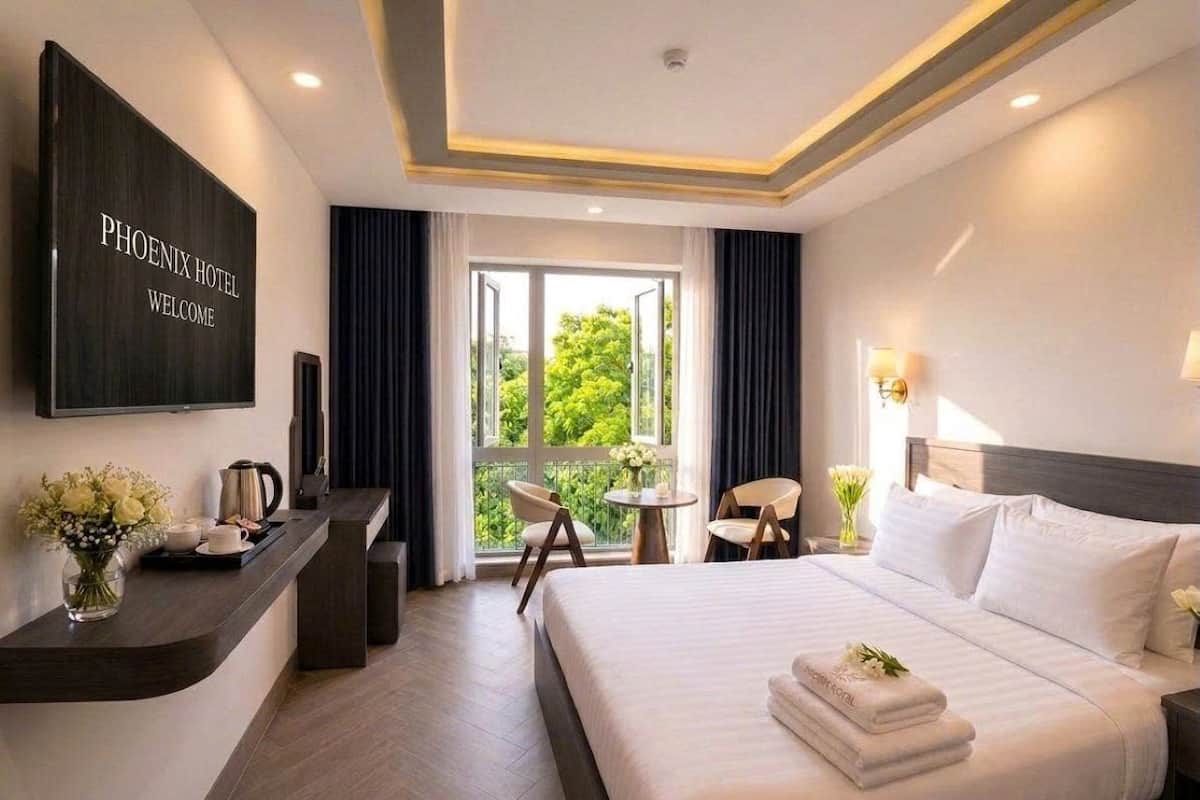 Superior-Doppelzimmer, Stadtblick | Schreibtisch, Verdunkelungsvorhänge, schallisolierte Zimmer