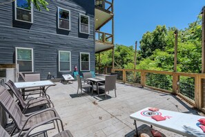 Outdoor dining - Walk to Downtown! Luxury Cabin w/ Swim Spa, Theater & Game Room, Sleeps 16 (Gatlinburg)