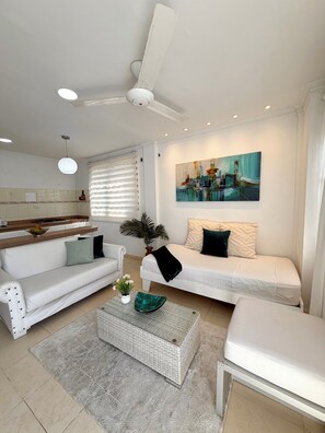 Smart TV, stereo - Vrbo Property (La Boquilla)