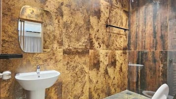 Studio, pemandangan kota | Kamar mandi