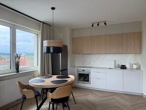 Private kitchen - Seahall 169 by Grand Apartments (Gdańsk)