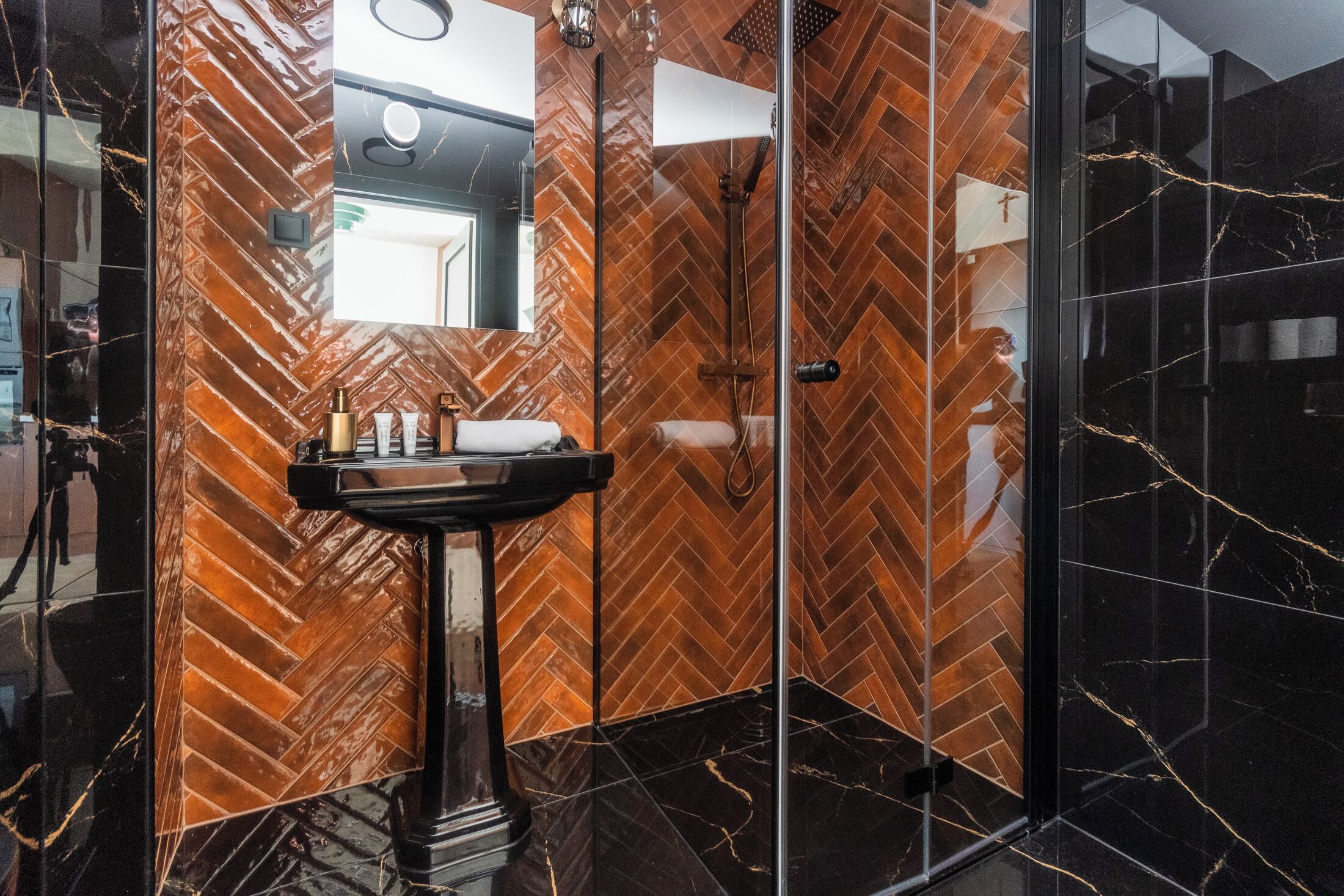 Apartamento Confort, balcón | Baño
