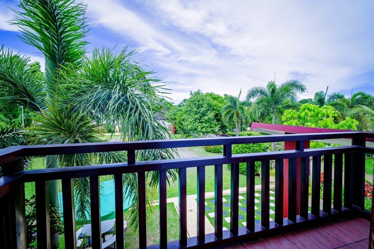 Standard Double Room | Balcony