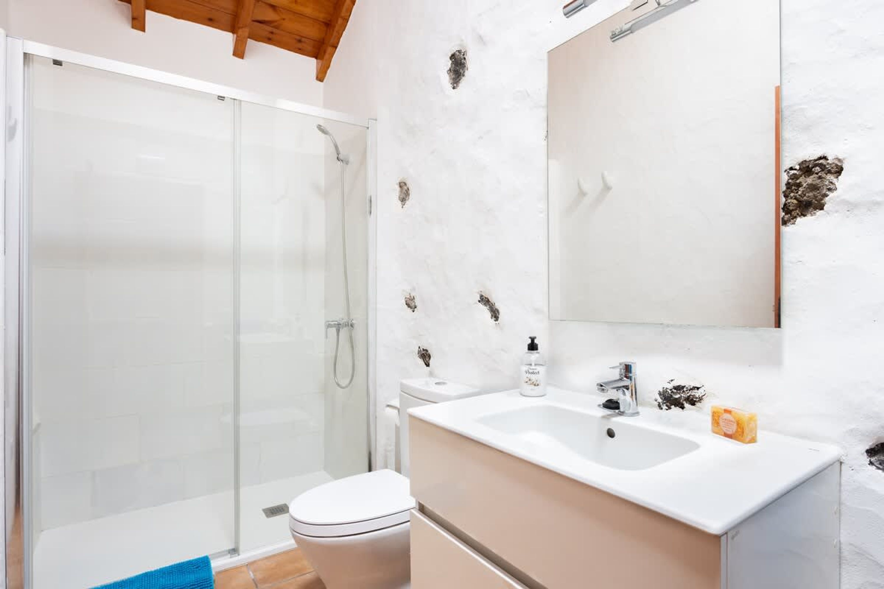 Hus | 5 soverom og internett