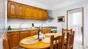 3 bedrooms