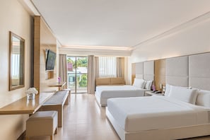 Premier-Zimmer | Schreibtisch