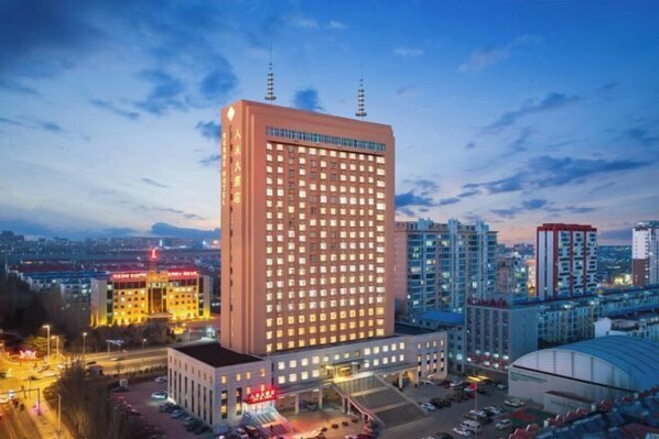 Exterior - Renhe Hotel (Jianguo Road) (Tongliao)