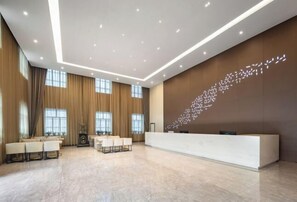 Lobby-Lounge
