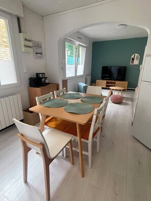 Dining - La Petite Pause House (Bray-Dunes)