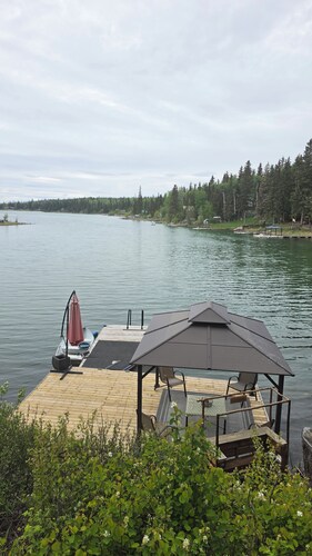 Cozy Guest House at Sheridan Lake. Pet-Friendly!