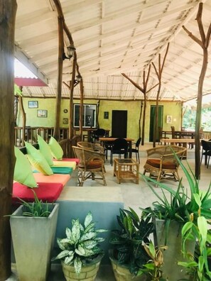 Dining - Green Senz - Hotel & Hostel - Sigiriya (Sigiriya)