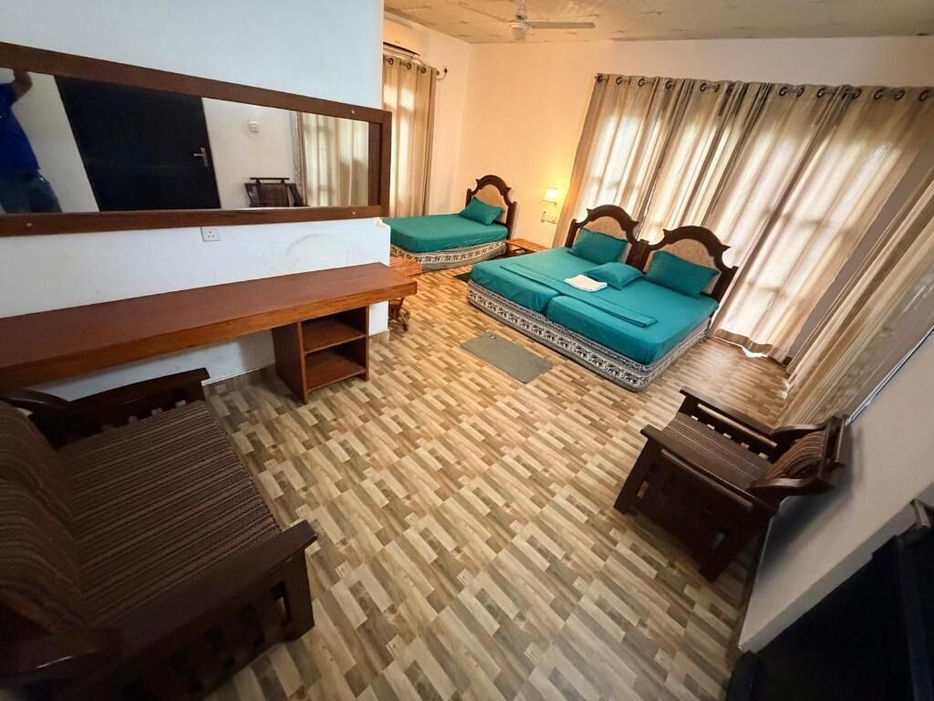 In-room safe, desk, laptop workspace, iron/ironing board