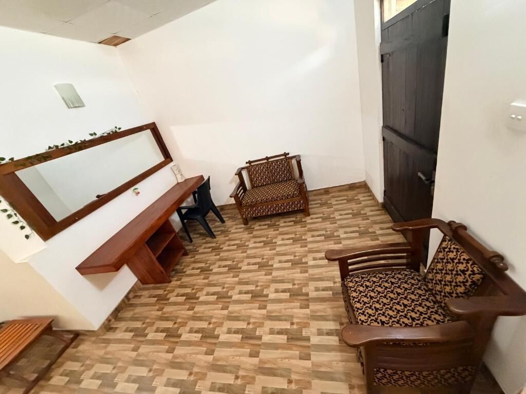 Family Room, Patio, Courtyard View | Interior