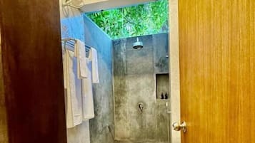 Chambre Double Deluxe | Salle de bain