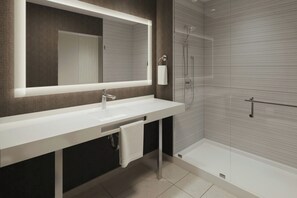 Bathroom - AC Hotel Dallas Uptown (Dallas)