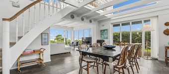 Lovely cottage with amazing sea view