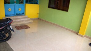 Unclassified image, 2 of 33, button - Sri Arunachala Homestay (Tiruvannamalai)