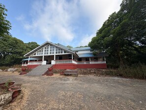 Classic Villa | Exterior - Zenith Holiday Home (Mahabaleshwar)