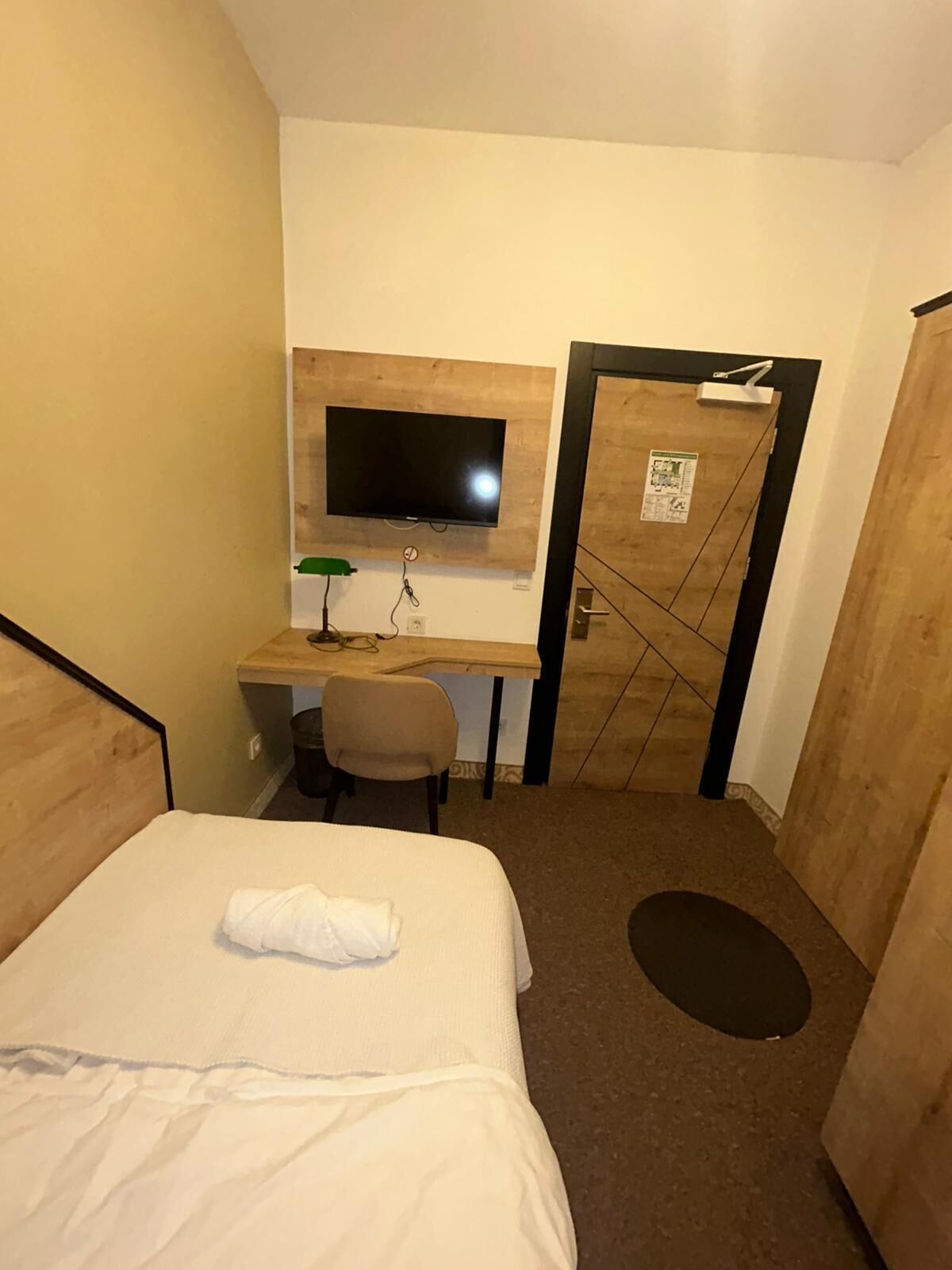 Chambre Simple Confort, non-fumeurs, vue jardin | Bureau, espace de travail pour ordinateur portable