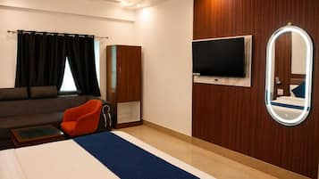 Kamar Double Deluks | Ruang kerja ramah laptop dan Wi-Fi gratis