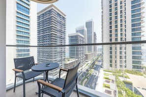 Apartment, Balkon | Speisen im Freien