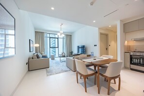 Apartment, Balkon | Wohnbereich