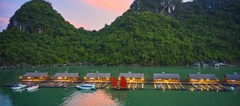 Hai Phong Floating House