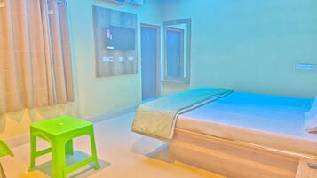 Deluxe Room | Free WiFi, bed sheets