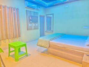 Chambre Deluxe | Wi-Fi gratuit, draps fournis