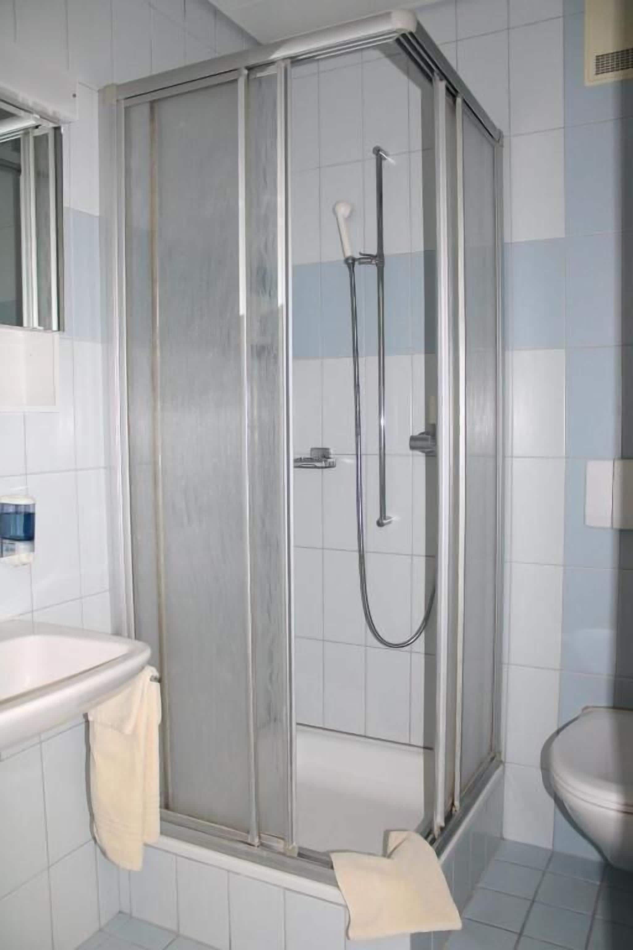 Dobbelt- eller tomannsrom – comfort, balkong | Bad