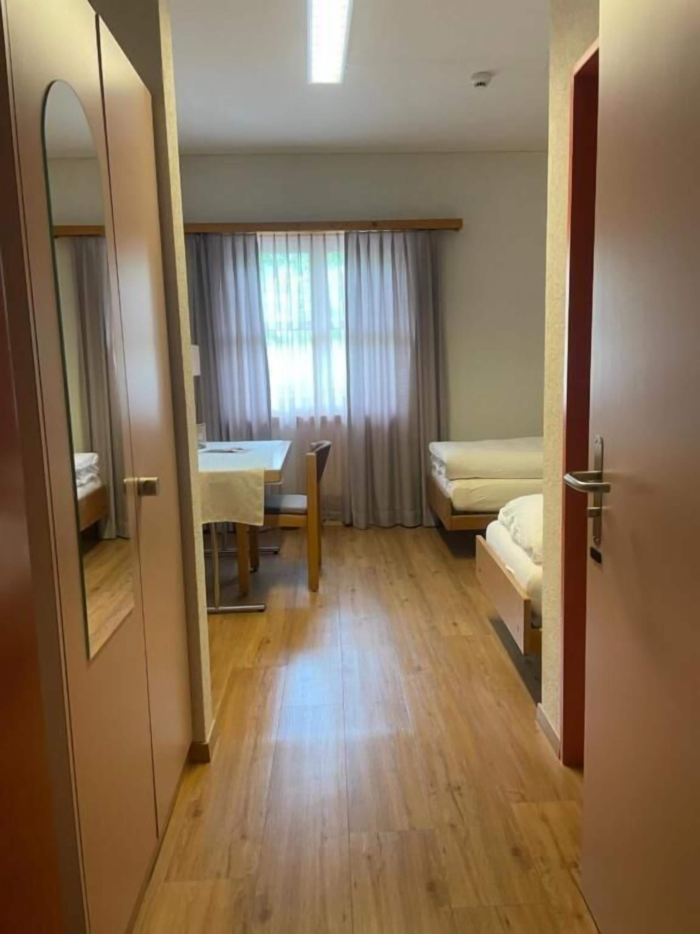 Standard-Doppelzimmer