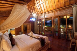 Desk - Pondok Langkih Pool Villa (Gianyar)