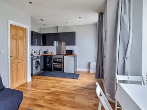 Interior - No.3 Golf Park Apartments - UK52049 (Portrush)
