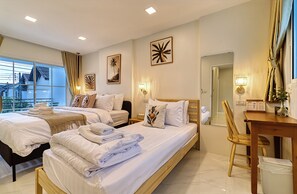 4 bedrooms, iron/ironing board, WiFi, bed sheets - Sora House, Private Poolhouse, 4BR Near Chaweng Beach only 2km. (Koh Samui)