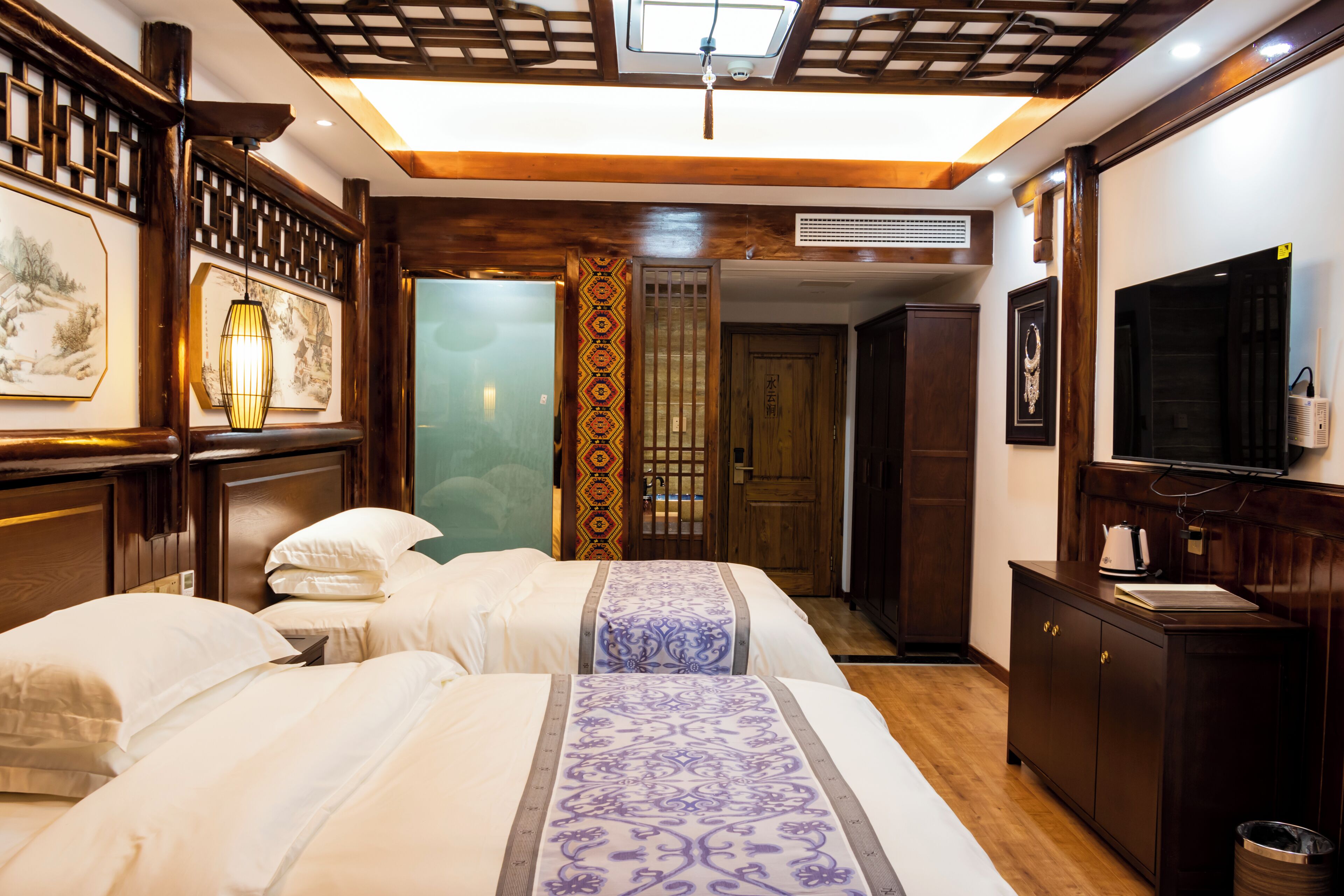 Superior Twin Room | Individually decorated, individually furnished, blackout curtains