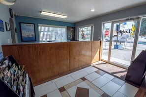 Lobby - 2 Double Beds Non-Smoking (Pendleton OR)