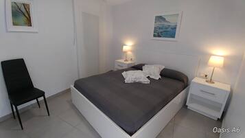 2 slaapkamers, een strijkplank/strijkijzer, gratis wifi