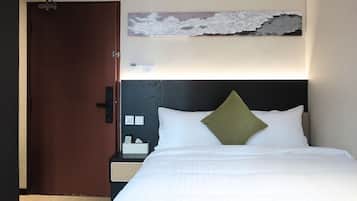 In-room safe, iron/ironing board, free WiFi