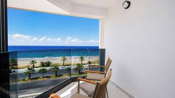 Family Suite with Side Sea View | Interior