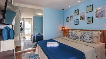Iron/ironing board, internet, bed sheets