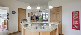 Quiet Porch & Deck! Dog-Friendly Home Near Durango