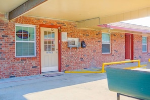 Exterior - Lockport, LA|King Bed Non-Smoking (Lockport, LA)
