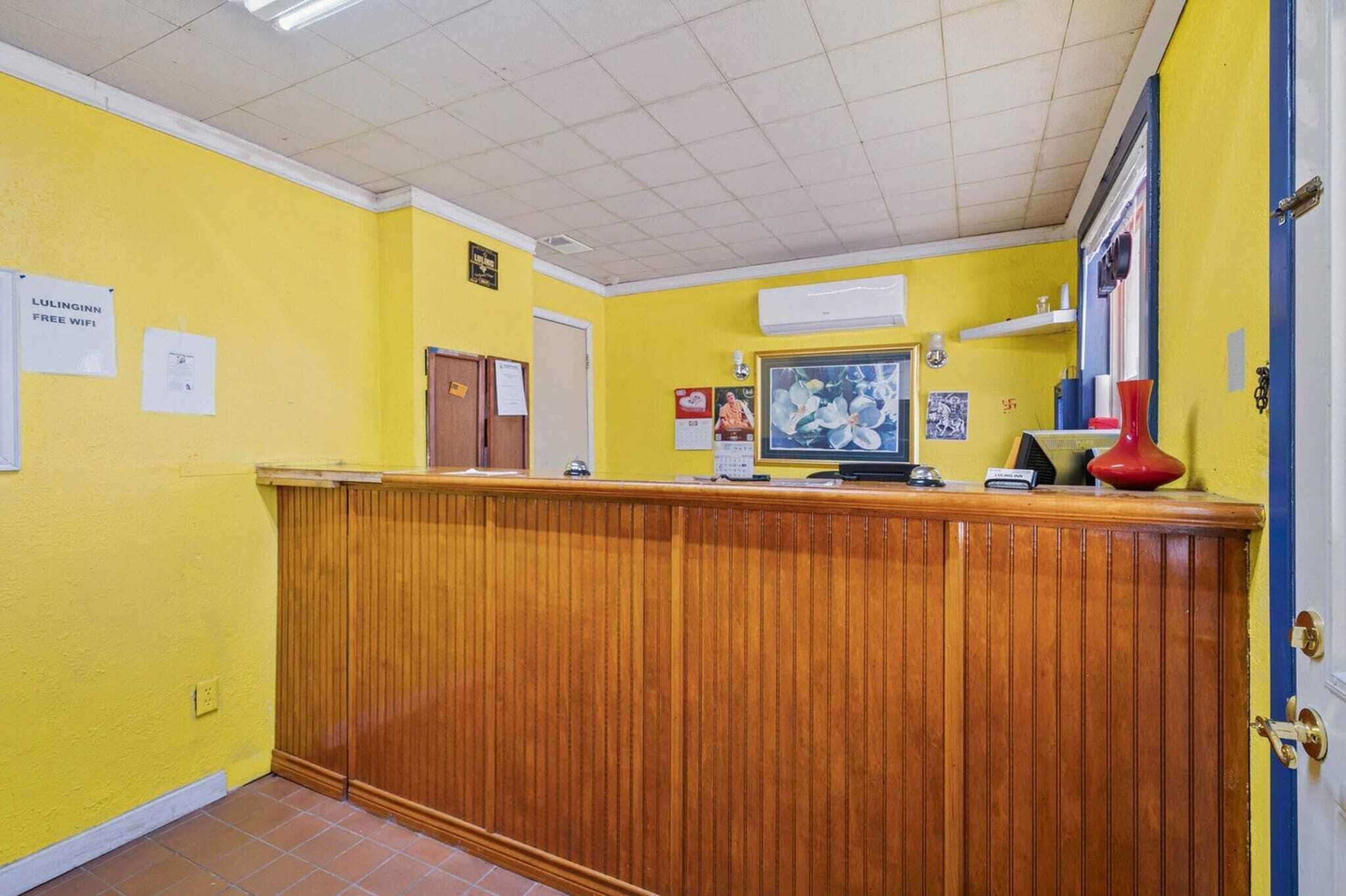 Hall