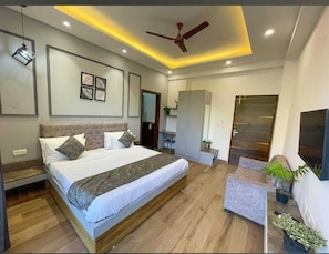 Free WiFi - The Empire luxury suites (Gurugram)