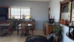 Unclassified image, 5 of 13, button - 2 Queen Beds Non-Smoking (Whitesboro, TX)