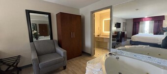 King Bed|Smoking|Hampton