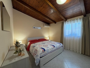 2 Schlafzimmer, Bügeleisen/Bügelbrett, Reisekinderbett, kostenloses WLAN
