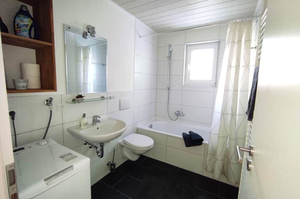 Handtücher, Seife, Toilettenpapier
