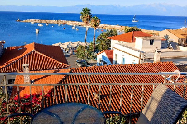Panoramic Balcony with Outdoor Dining & Sea View